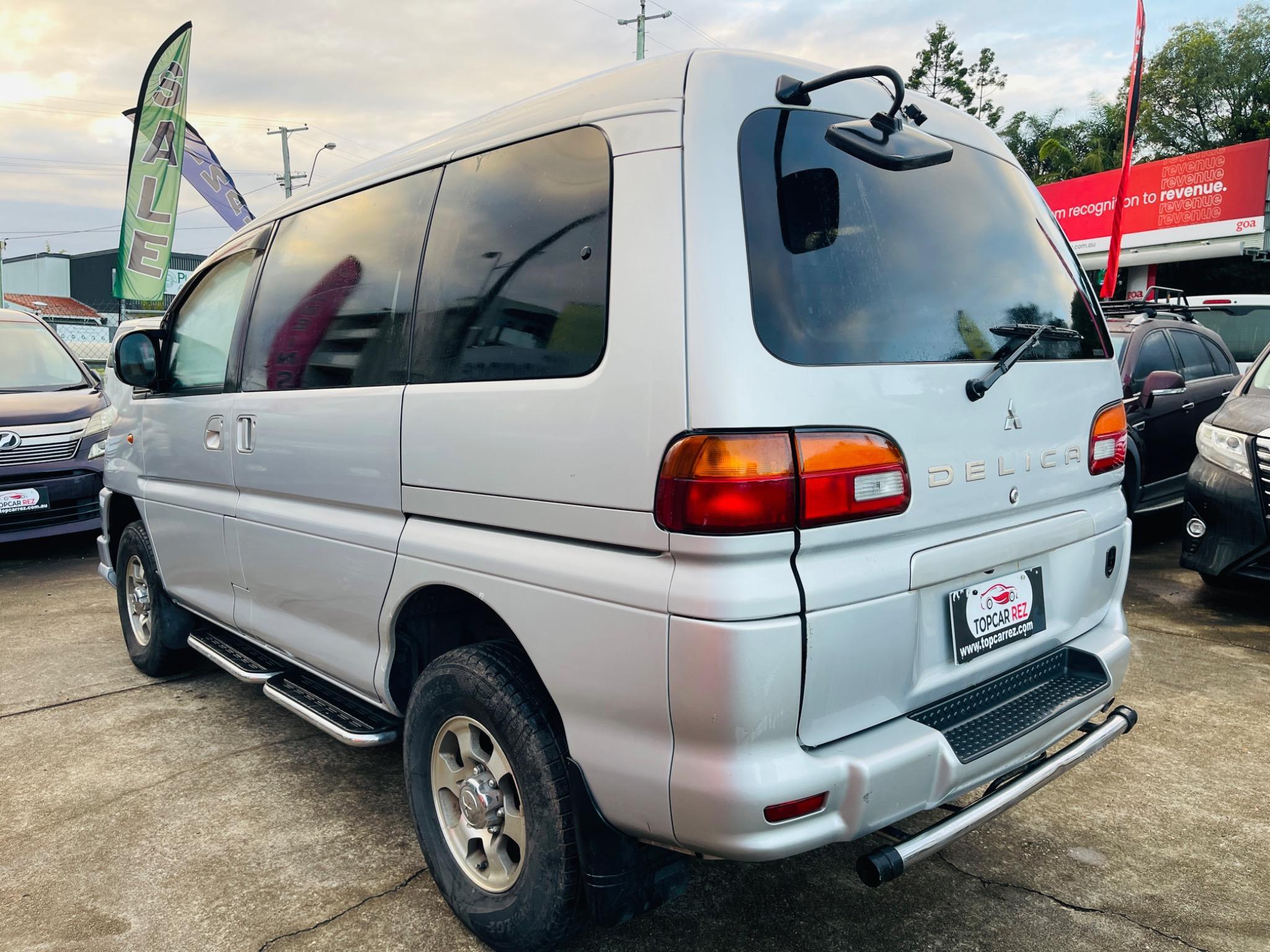 MITSUBISHI DELICA