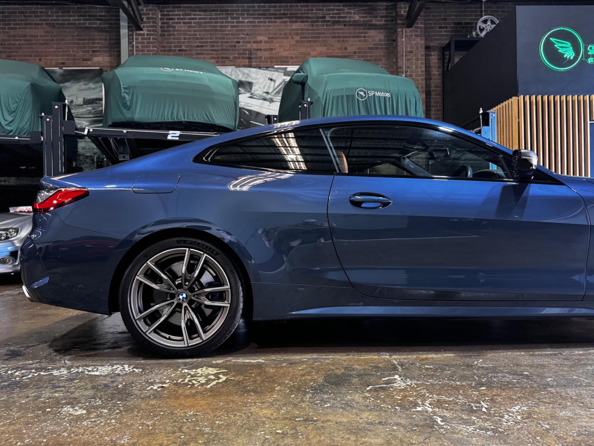 BMW 4