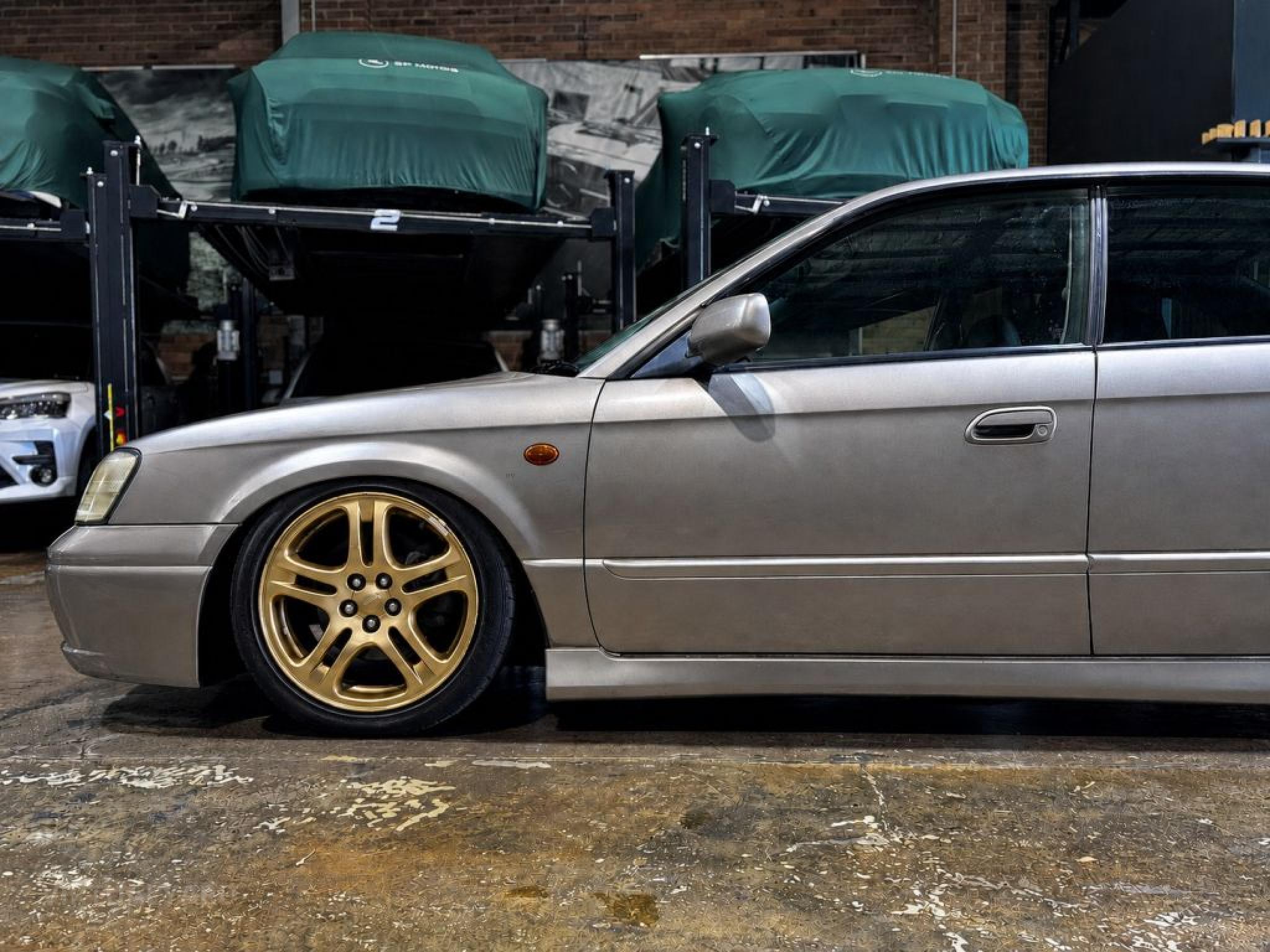 SUBARU Legacy