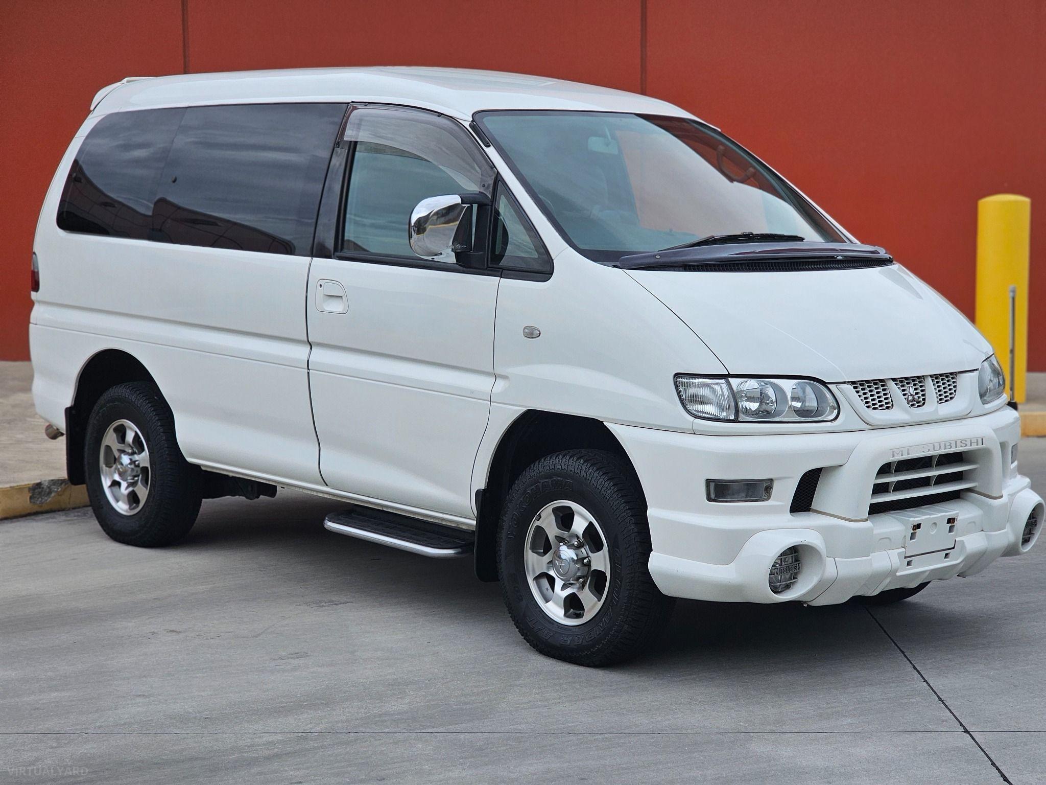 MITSUBISHI DELICA