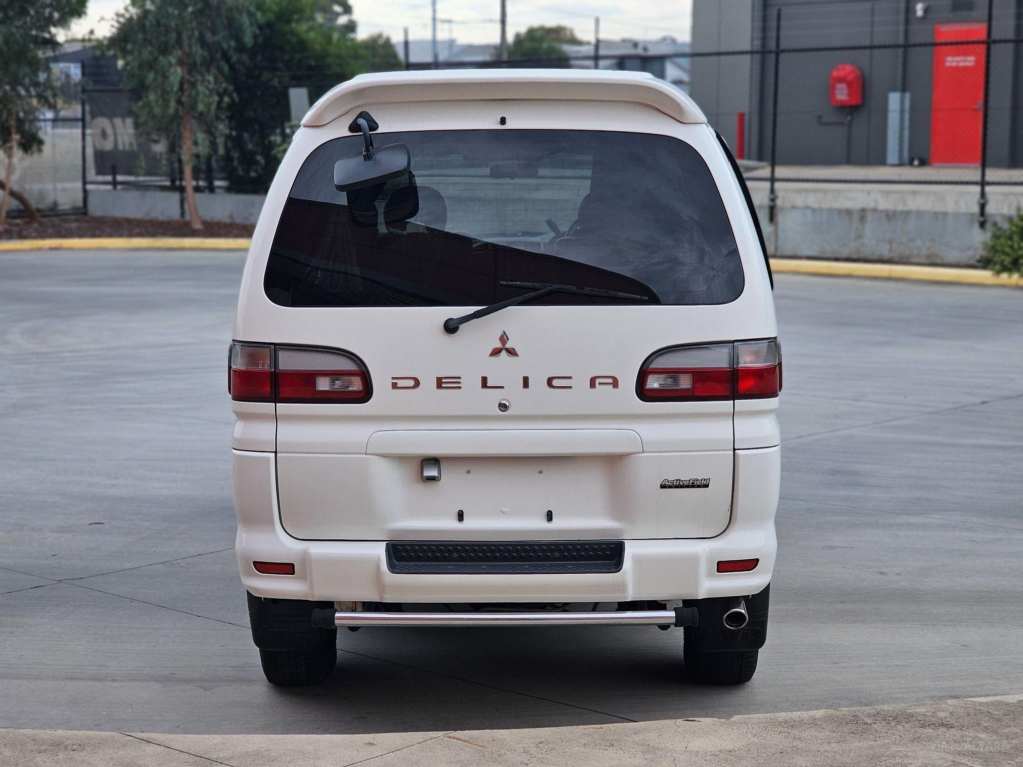 MITSUBISHI DELICA