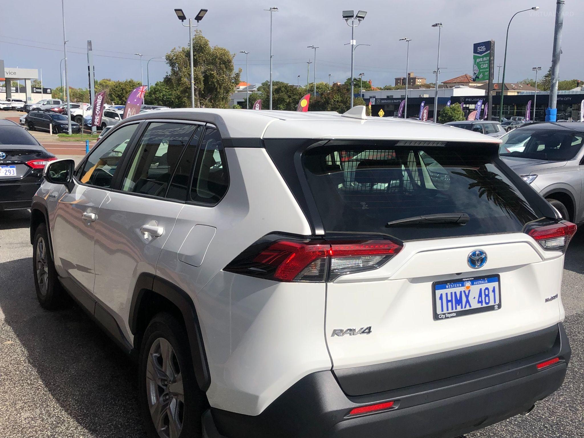 TOYOTA RAV4