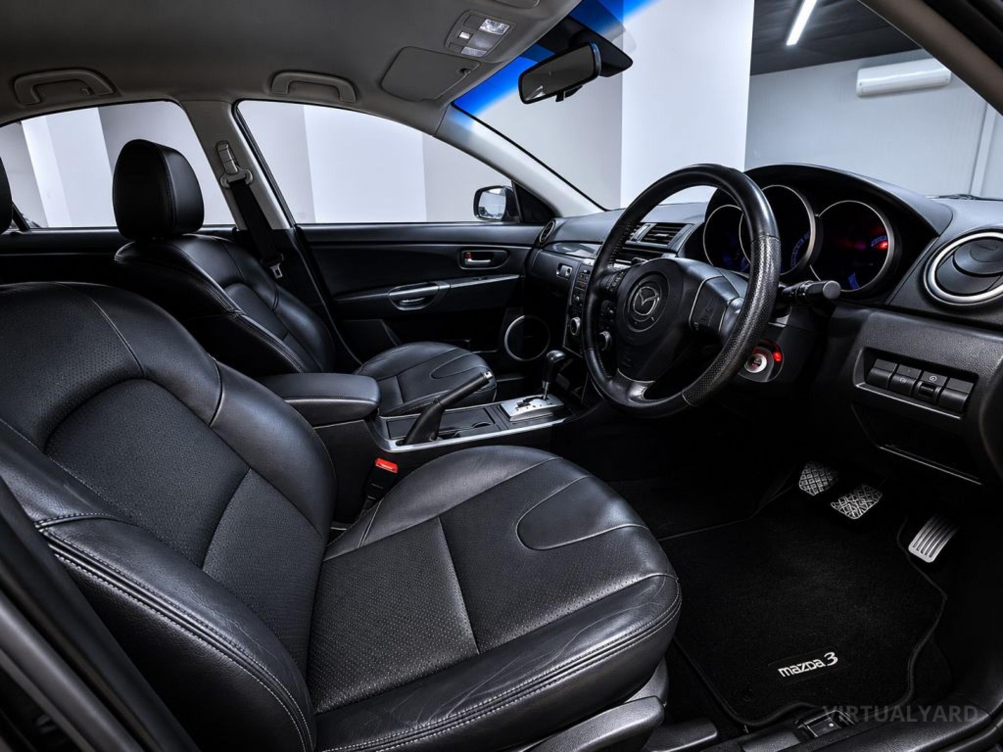 MAZDA MAZDA3