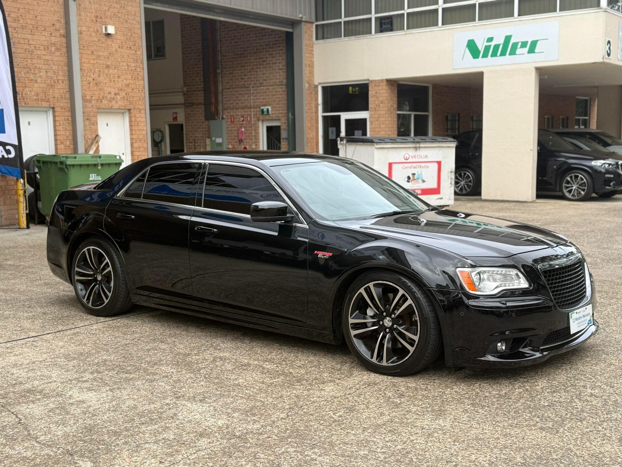 CHRYSLER 300