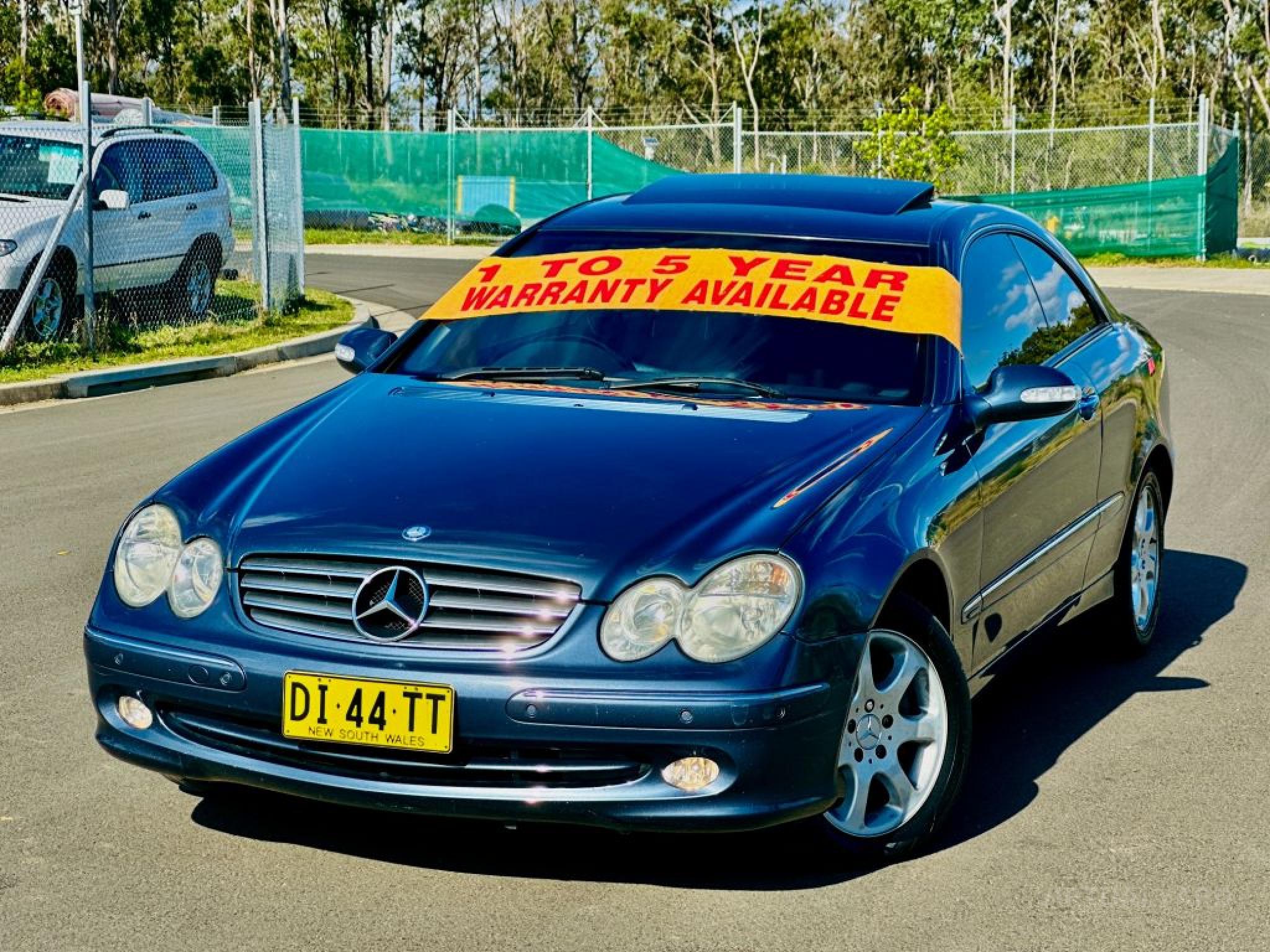 MERCEDES-BENZ CLK320