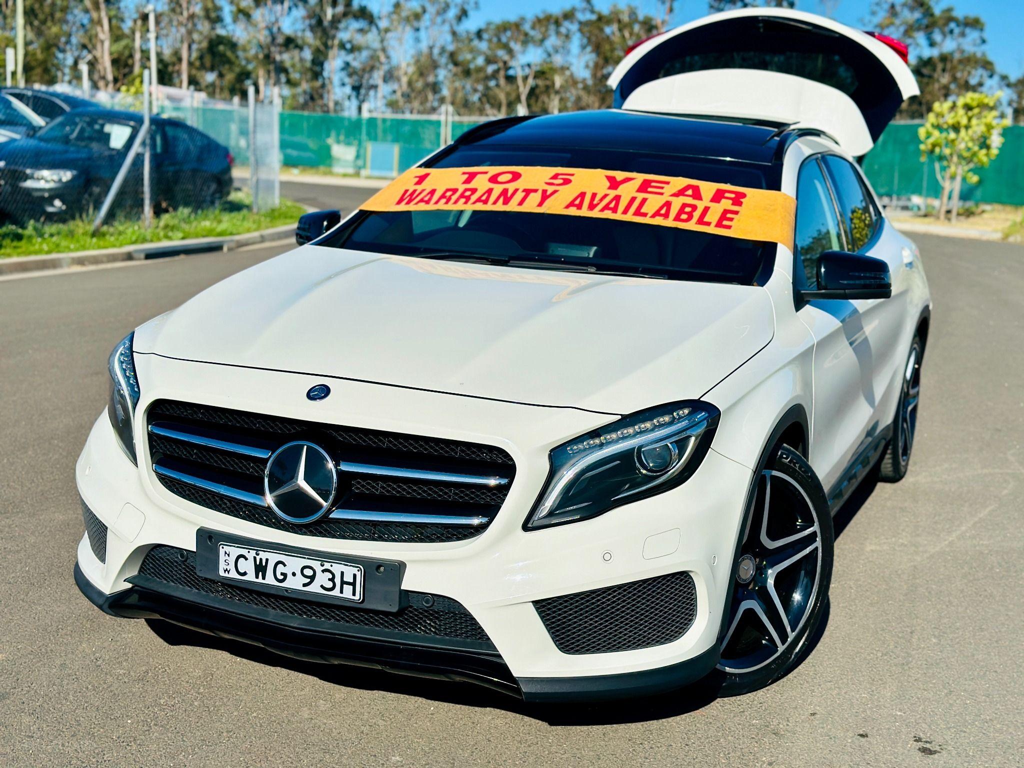 MERCEDES-BENZ GLA200
