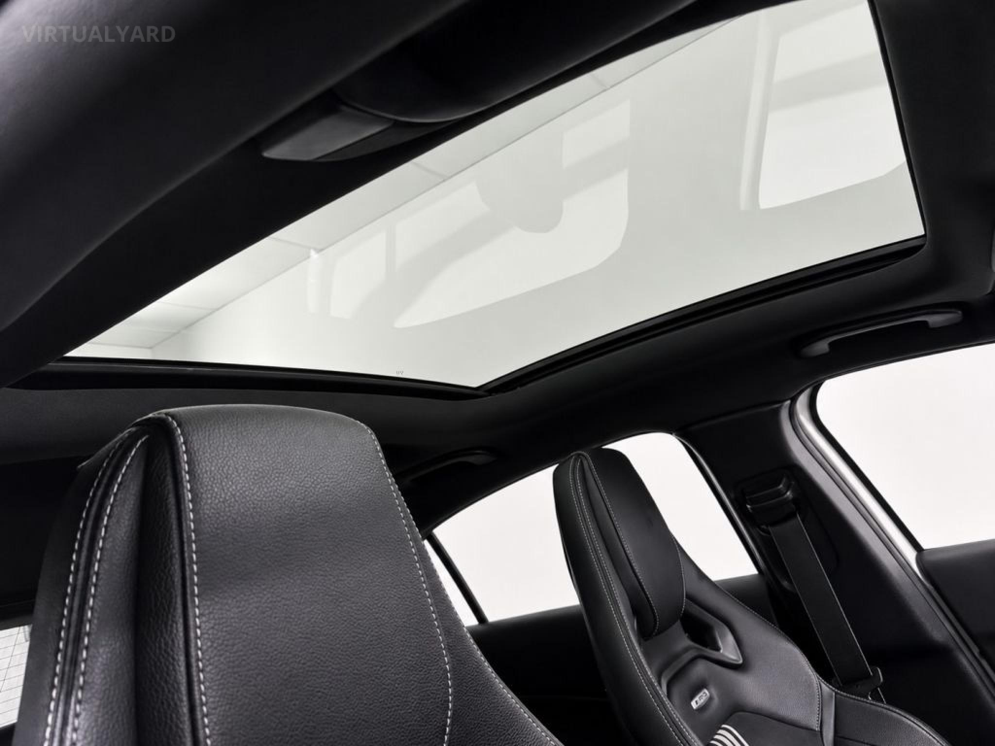 MERCEDES-BENZ A250