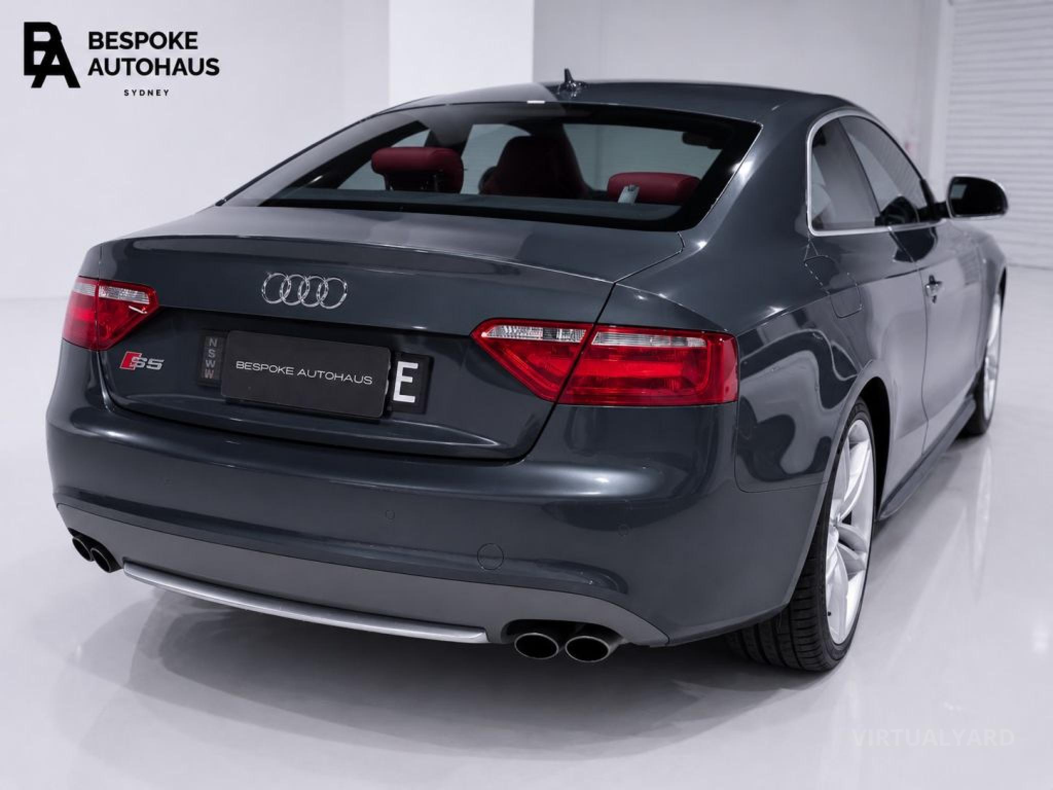 AUDI S5