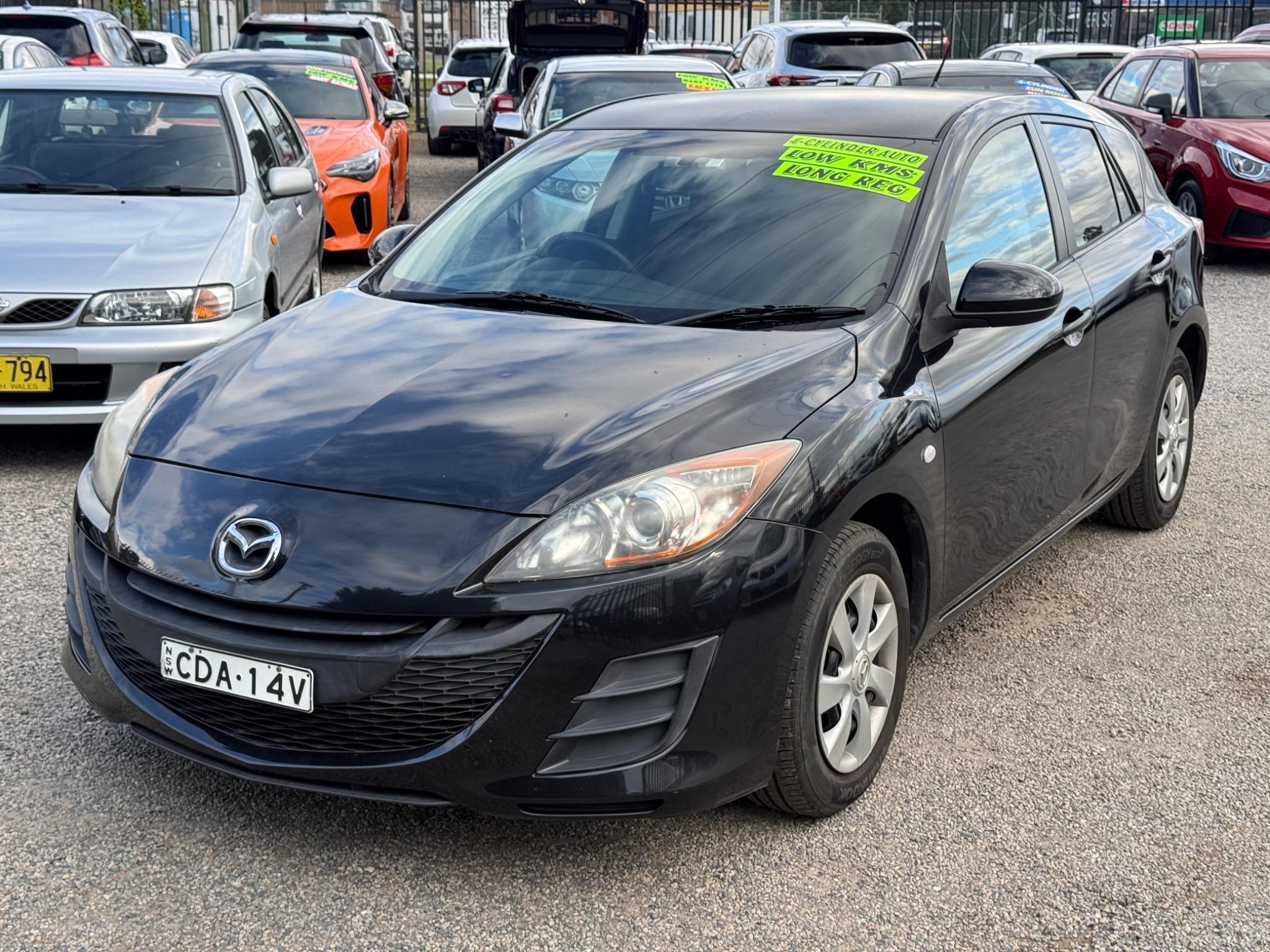 MAZDA MAZDA3