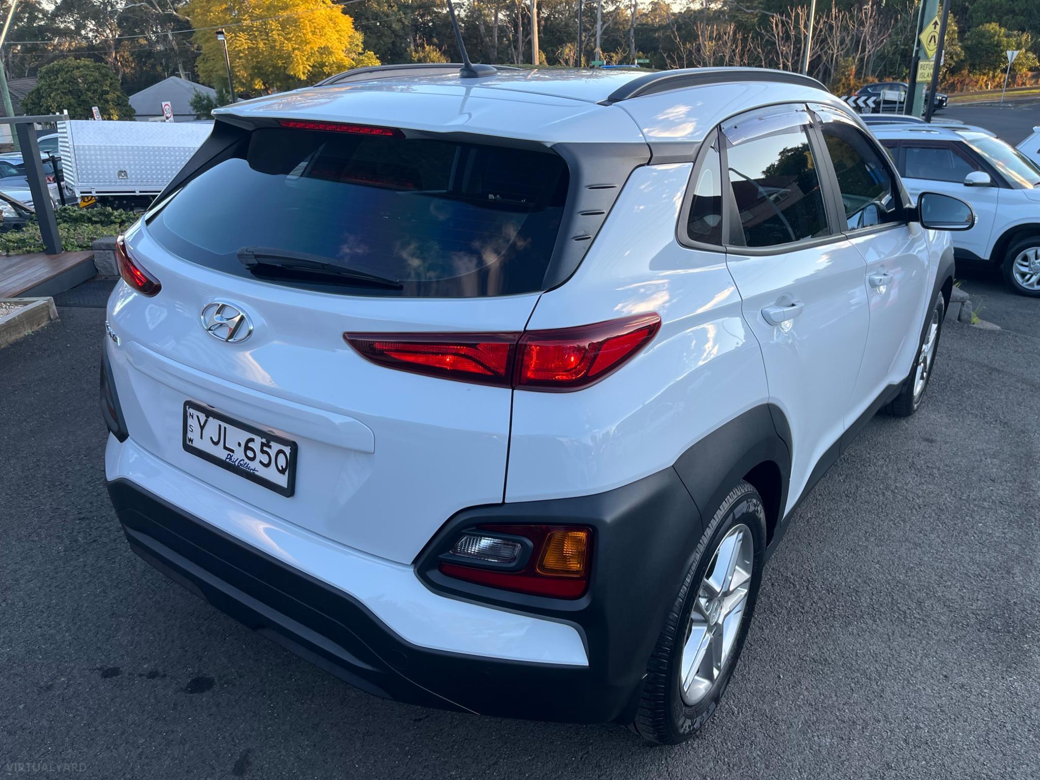 HYUNDAI KONA