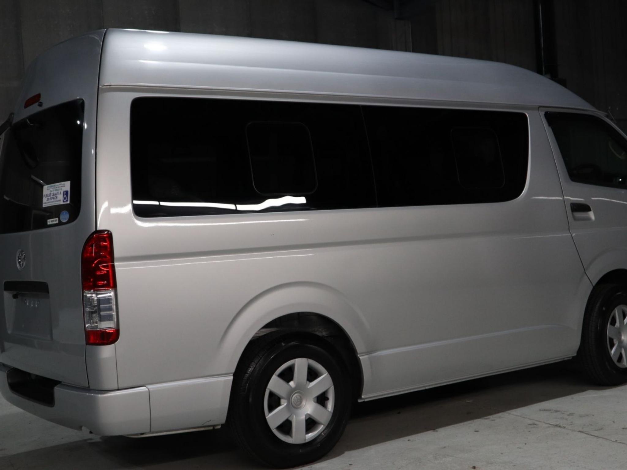TOYOTA HIACE Welcab