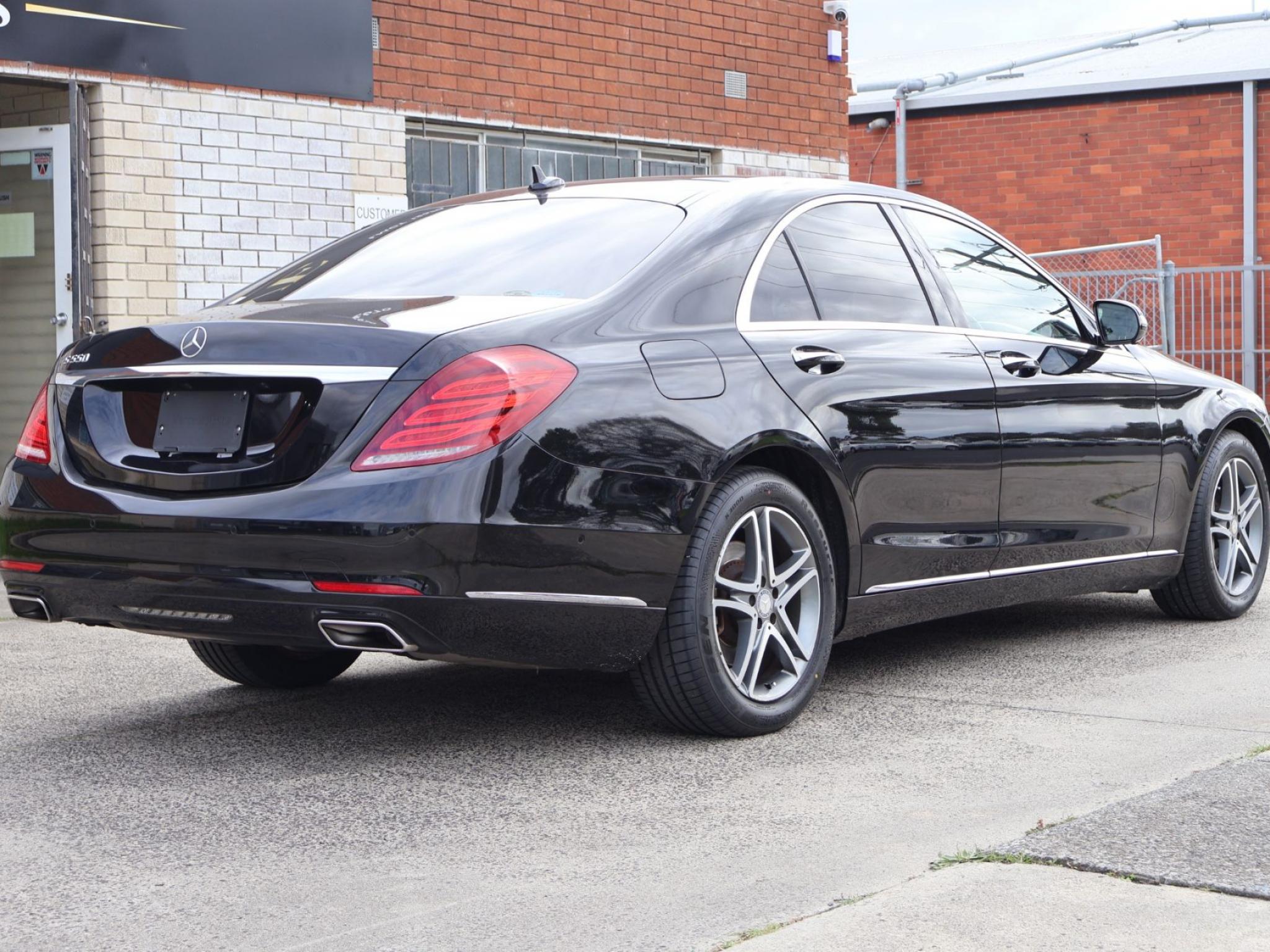 MERCEDES-BENZ S400