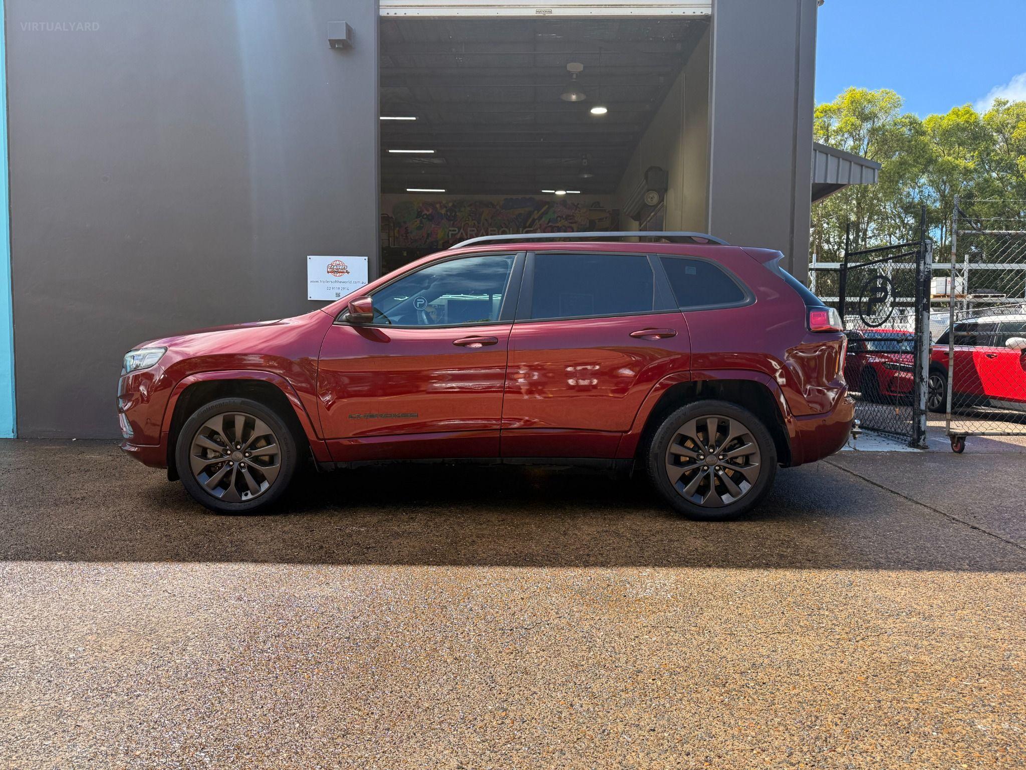 JEEP CHEROKEE