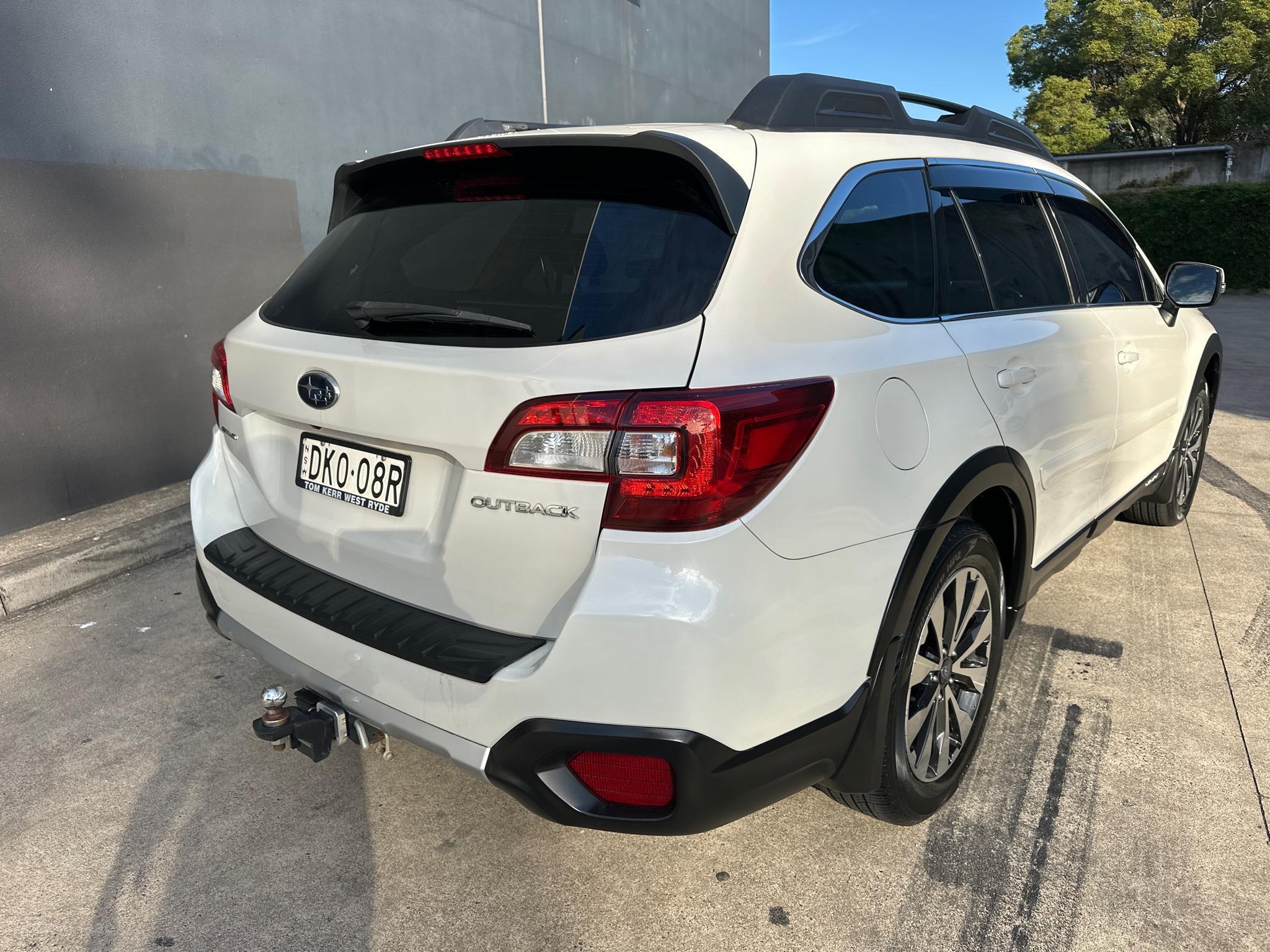 SUBARU OUTBACK 5GEN 2.5I PREMIUM WAGON 5DR CVT 6SP AWD [MY17] image 3