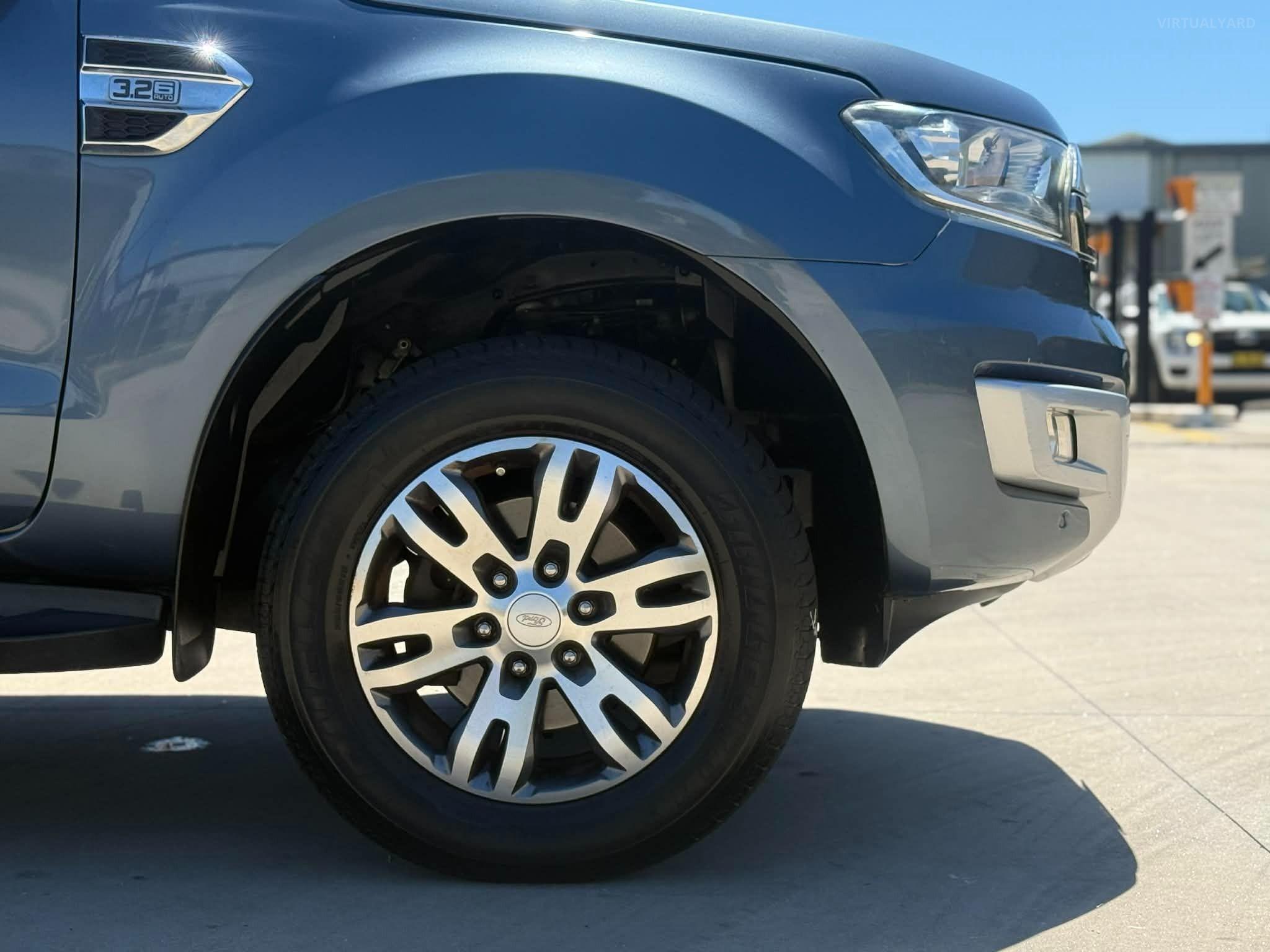 FORD EVEREST