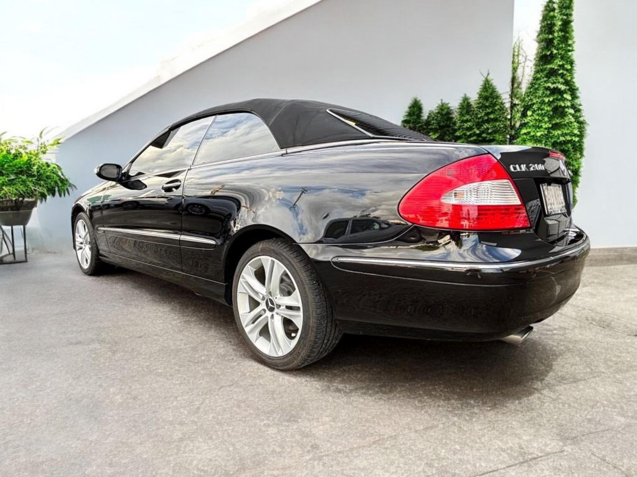 MERCEDES-BENZ CLK200K