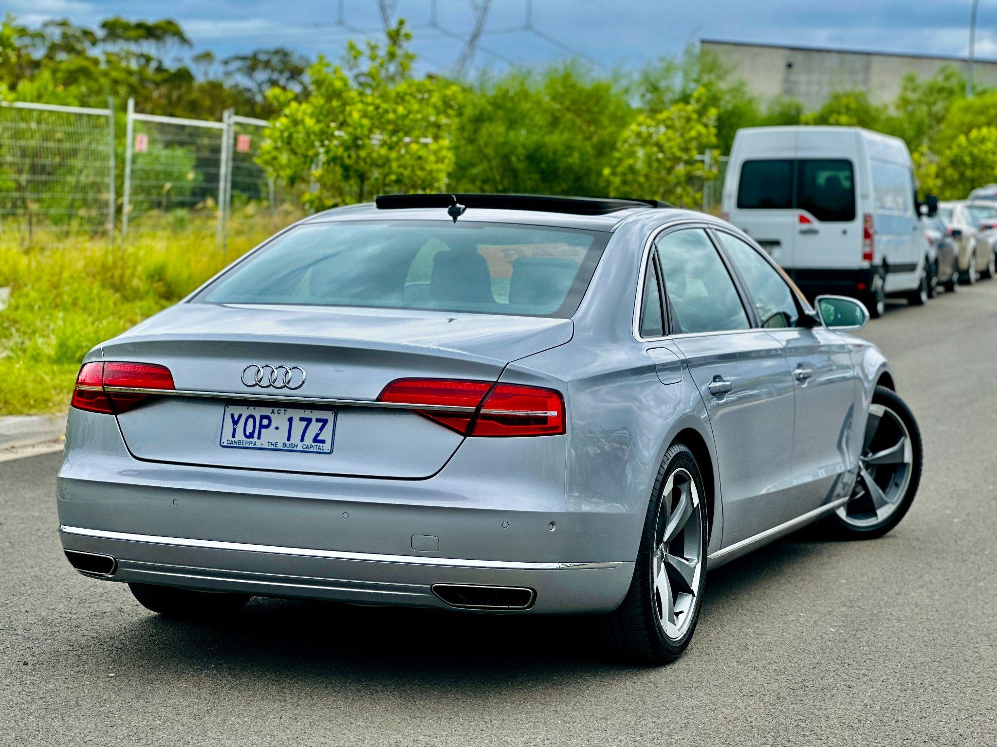 AUDI A8