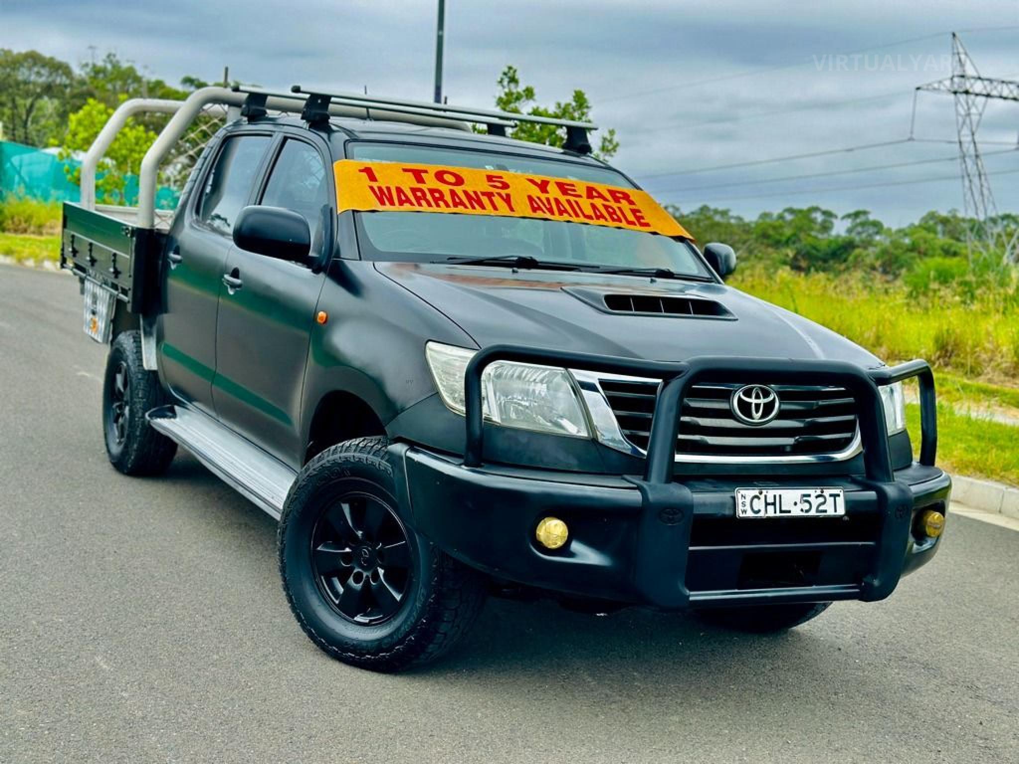 TOYOTA HILUX