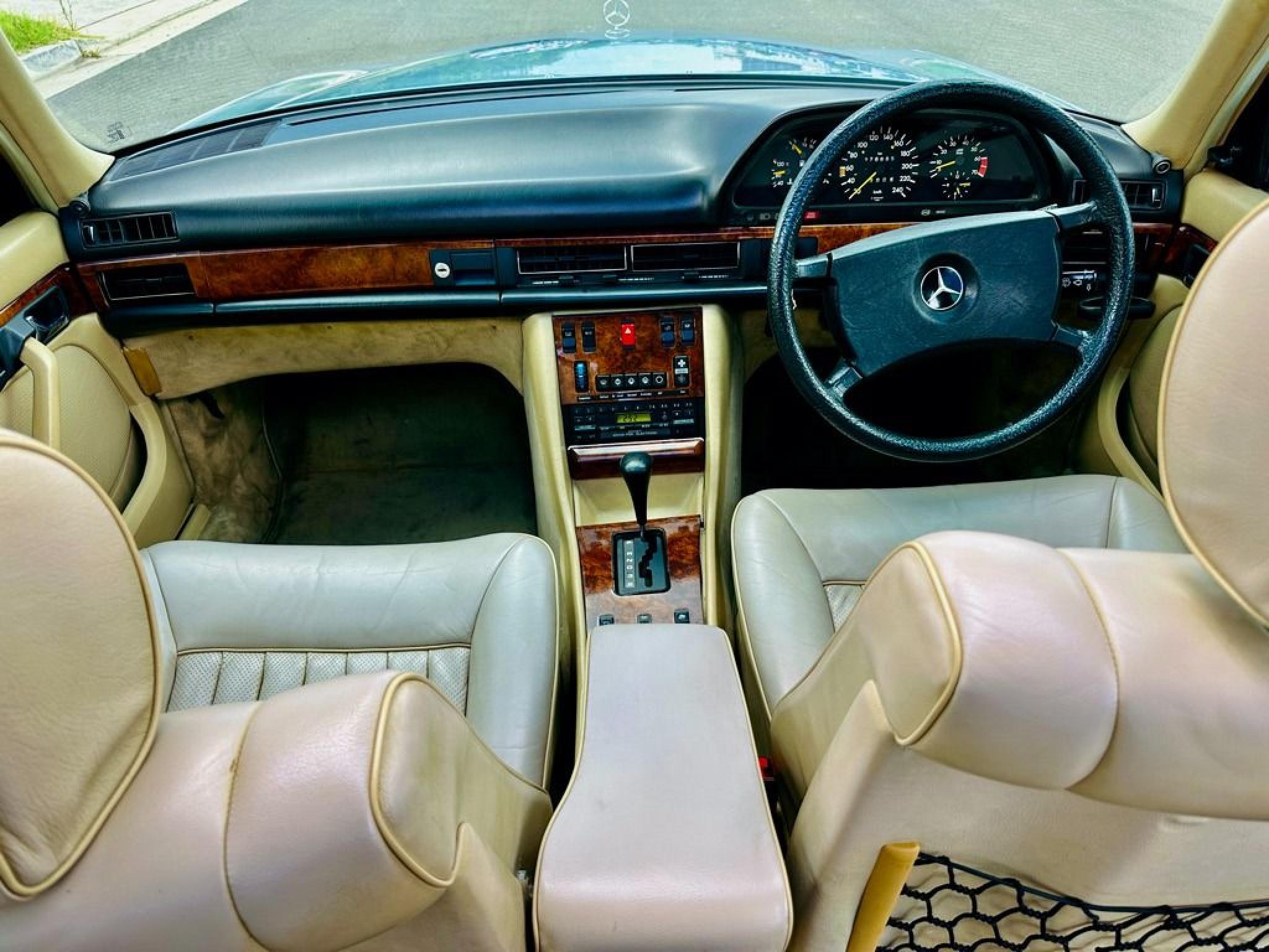MERCEDES-BENZ 380SEL