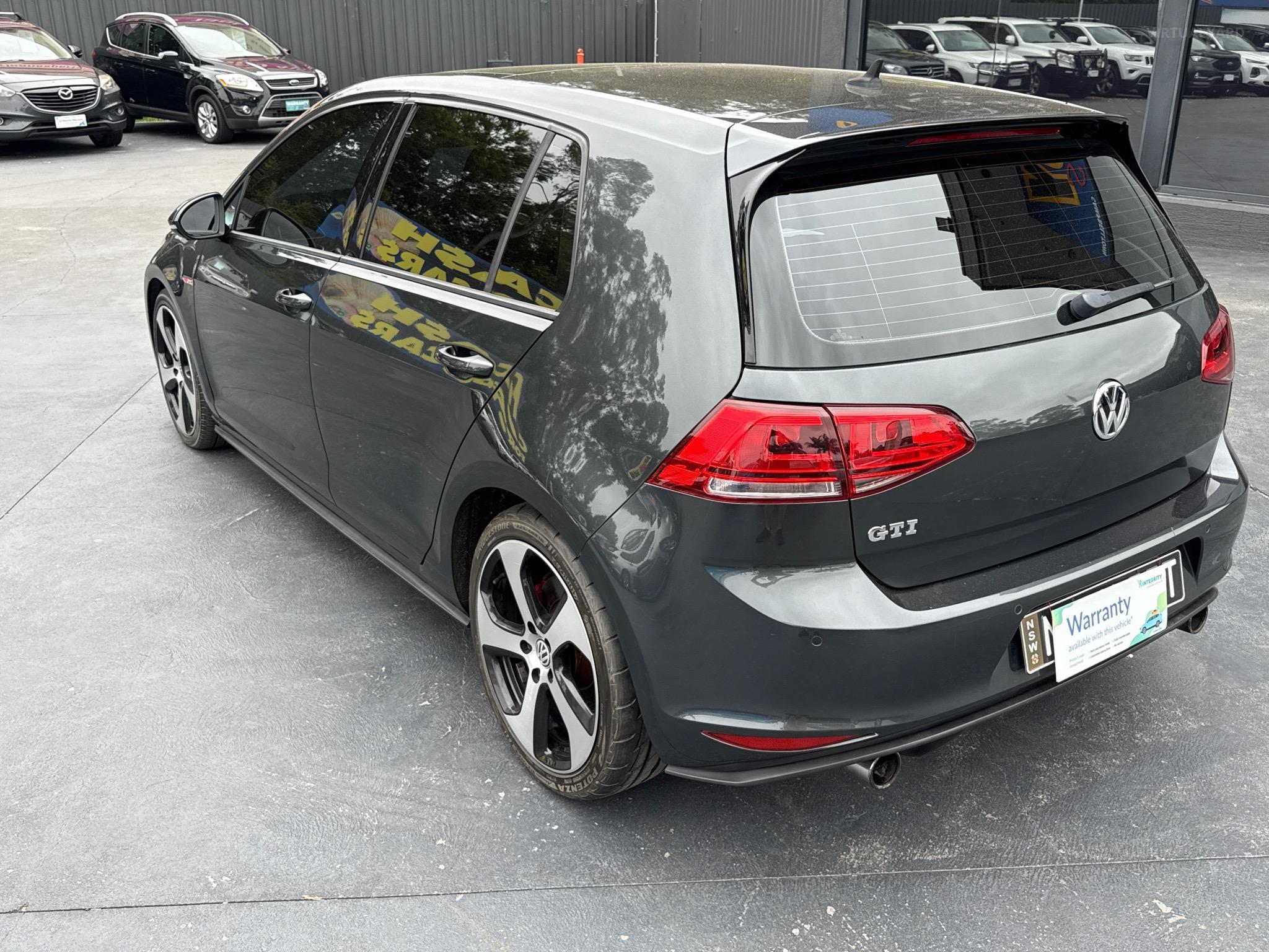 Volkswagen Golf