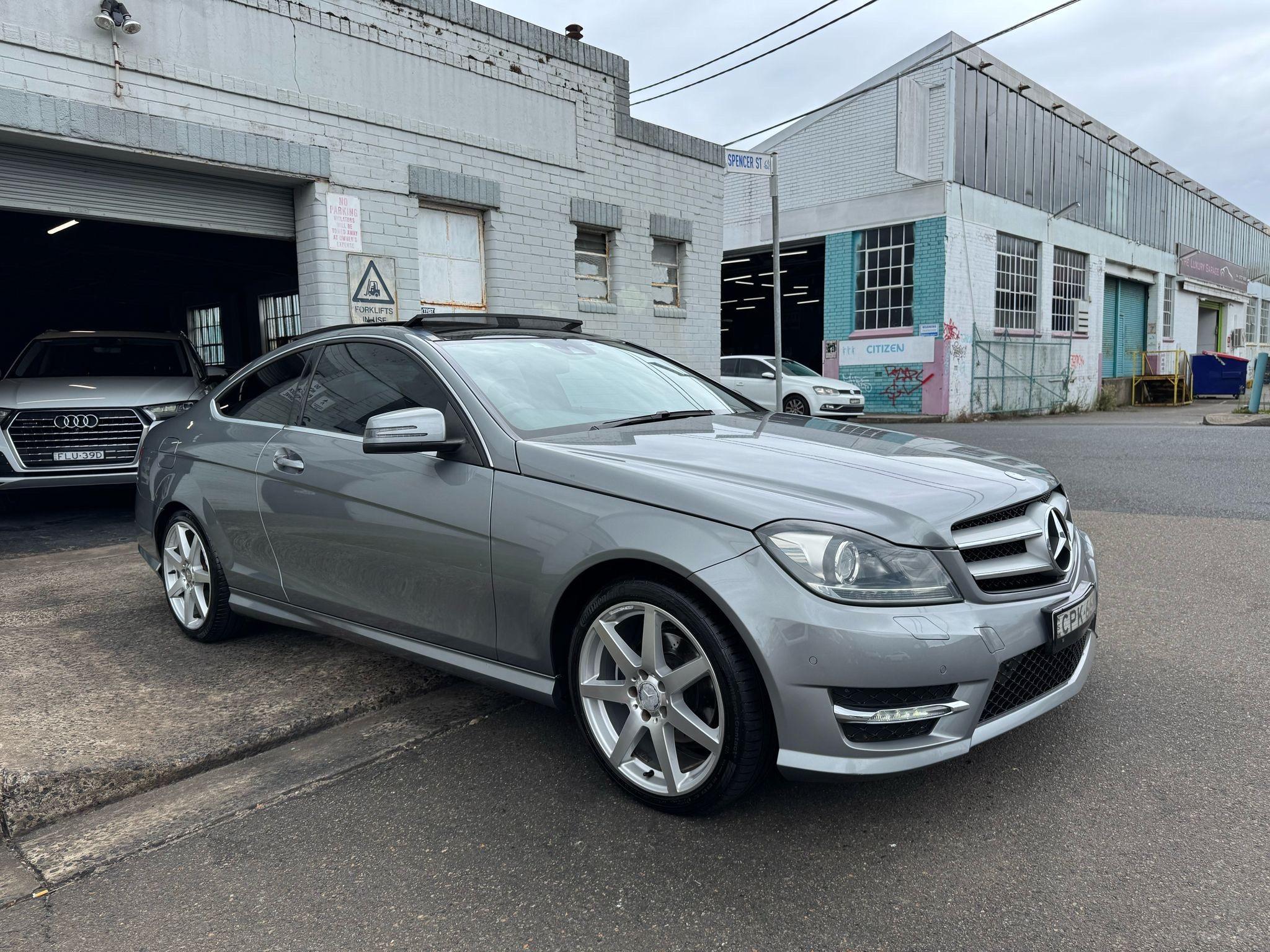 MERCEDES-BENZ C250