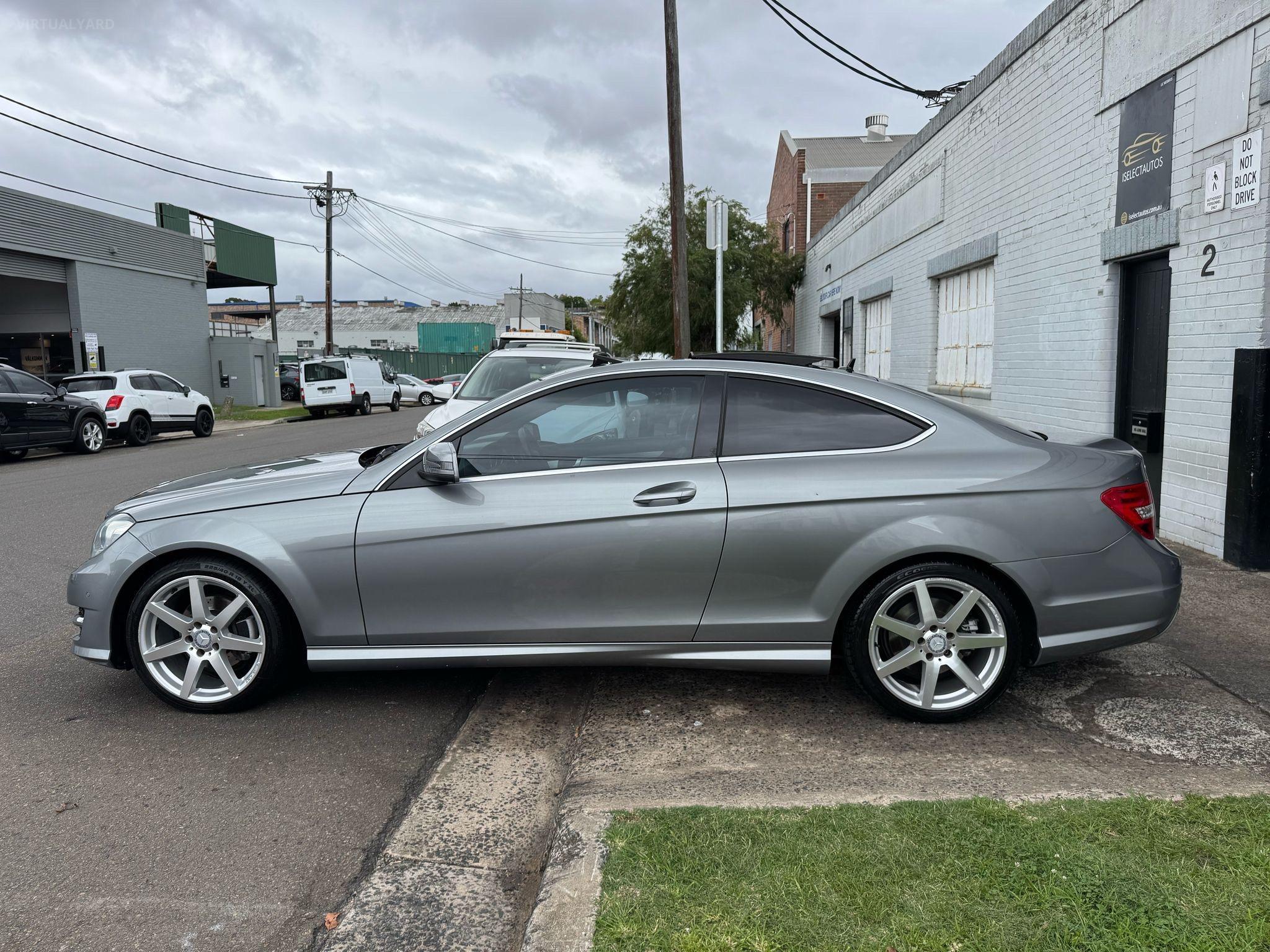 MERCEDES-BENZ C250