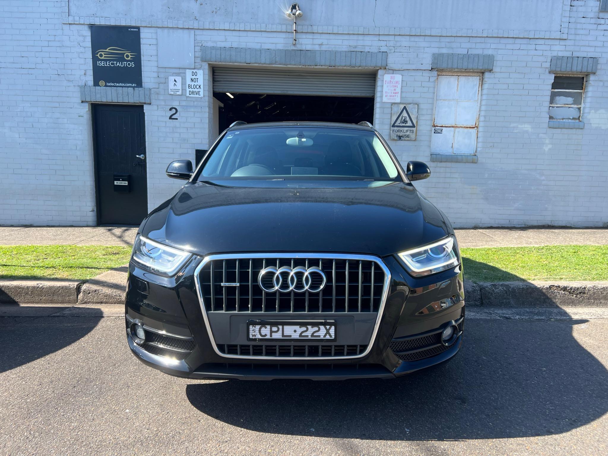 AUDI Q3