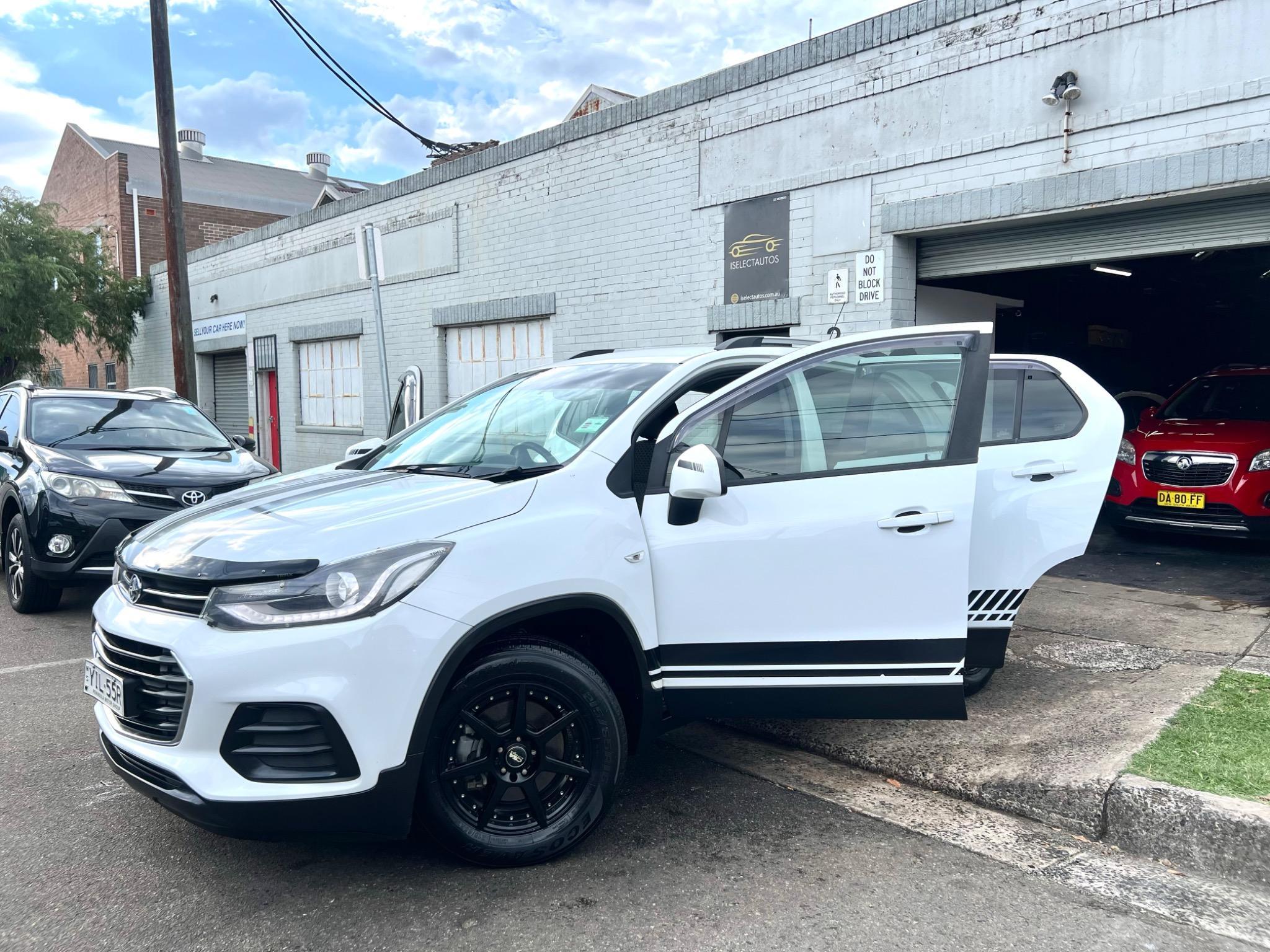 HOLDEN TRAX