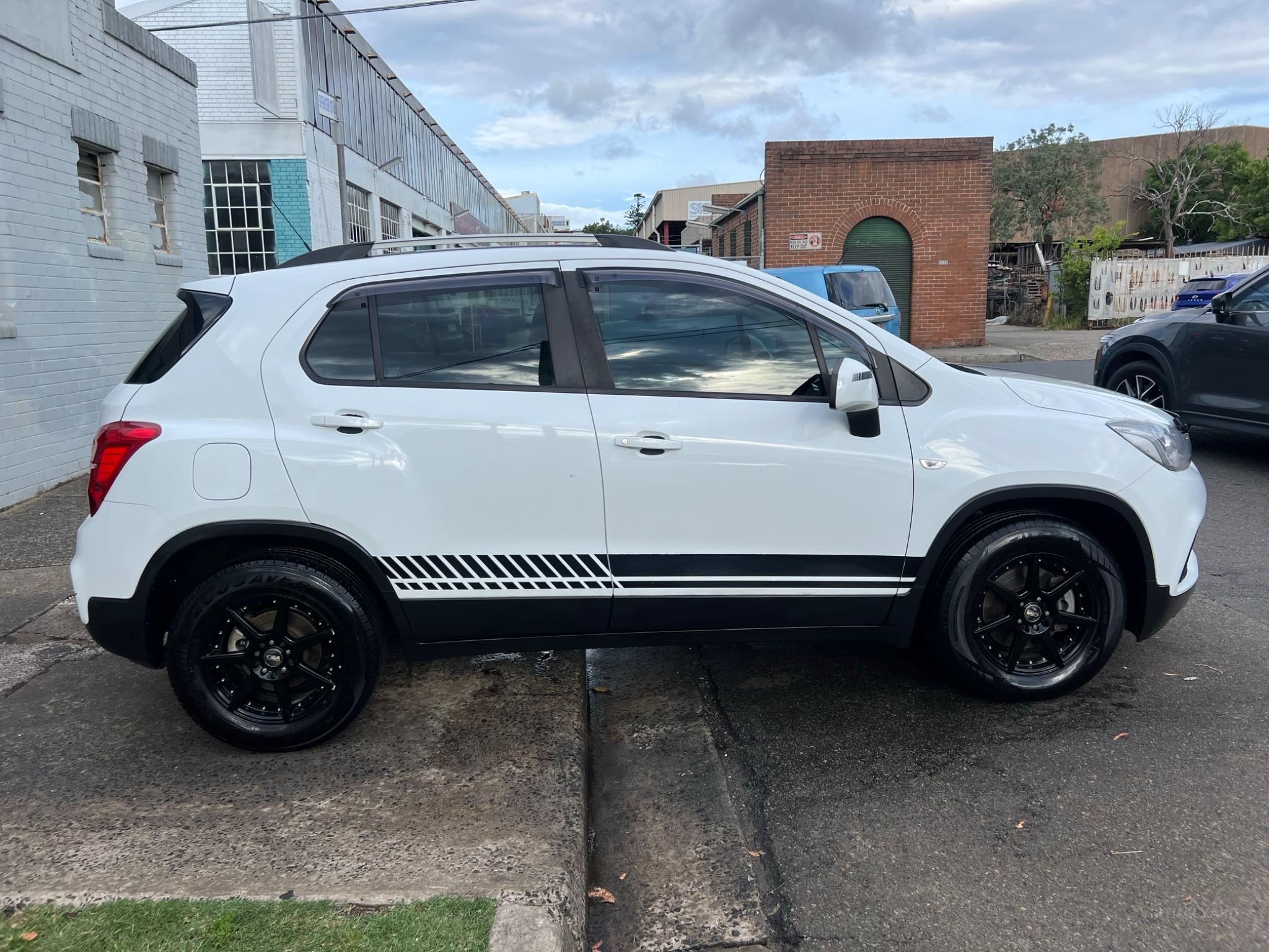 HOLDEN TRAX