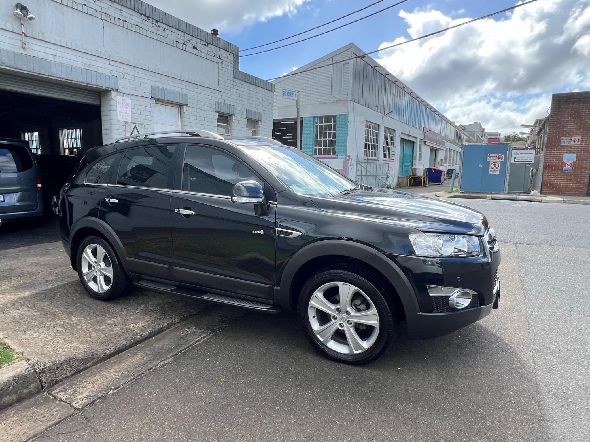 HOLDEN CAPTIVA
