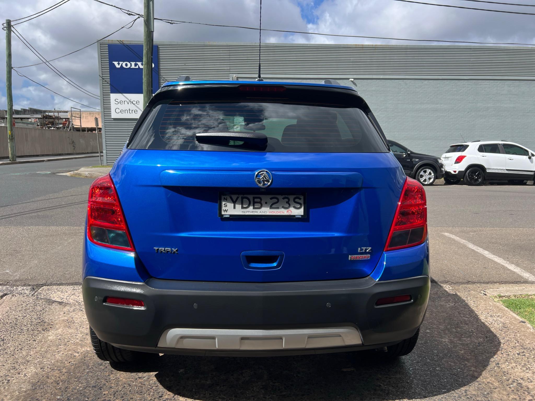 HOLDEN TRAX