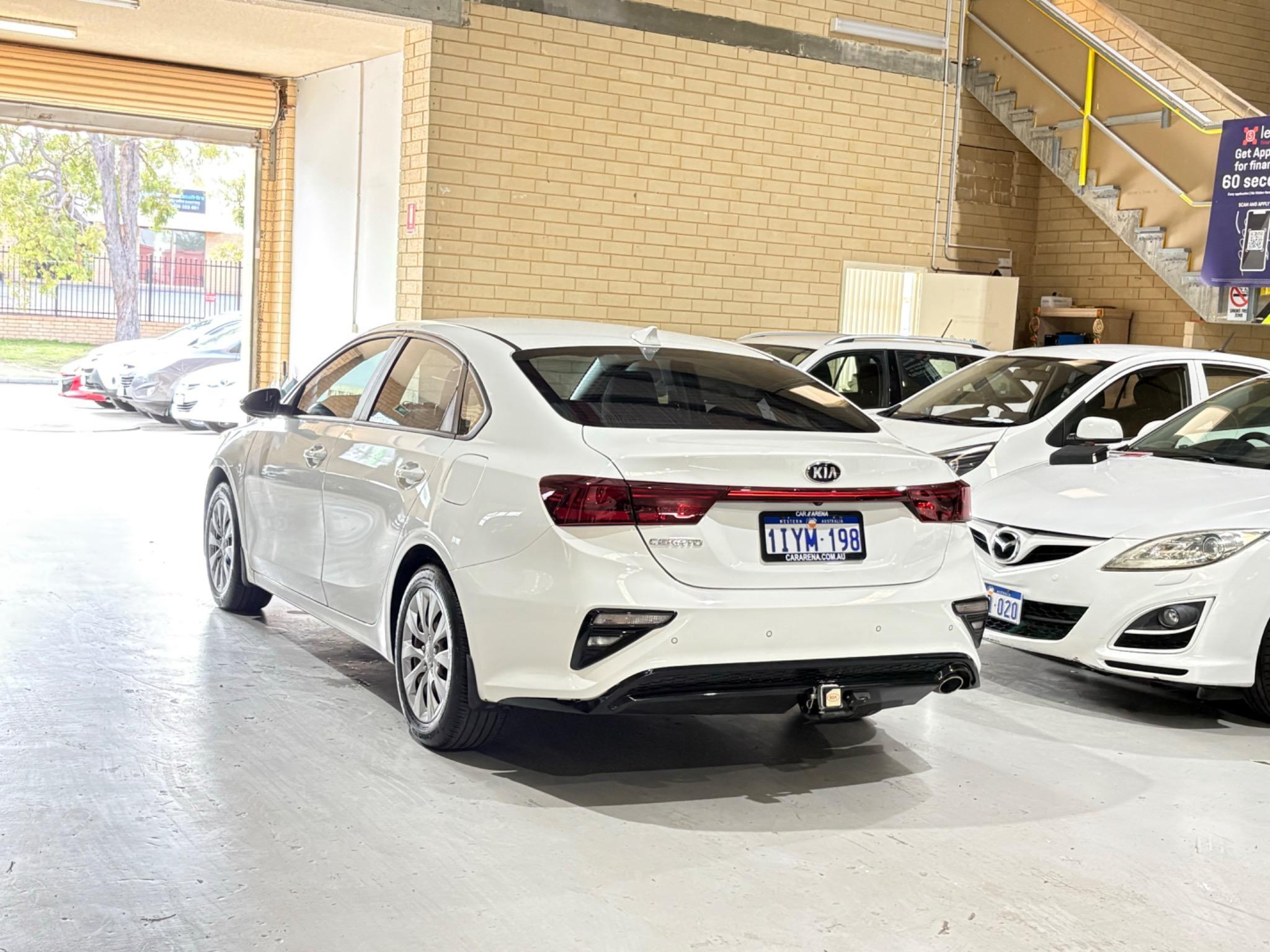 KIA CERATO