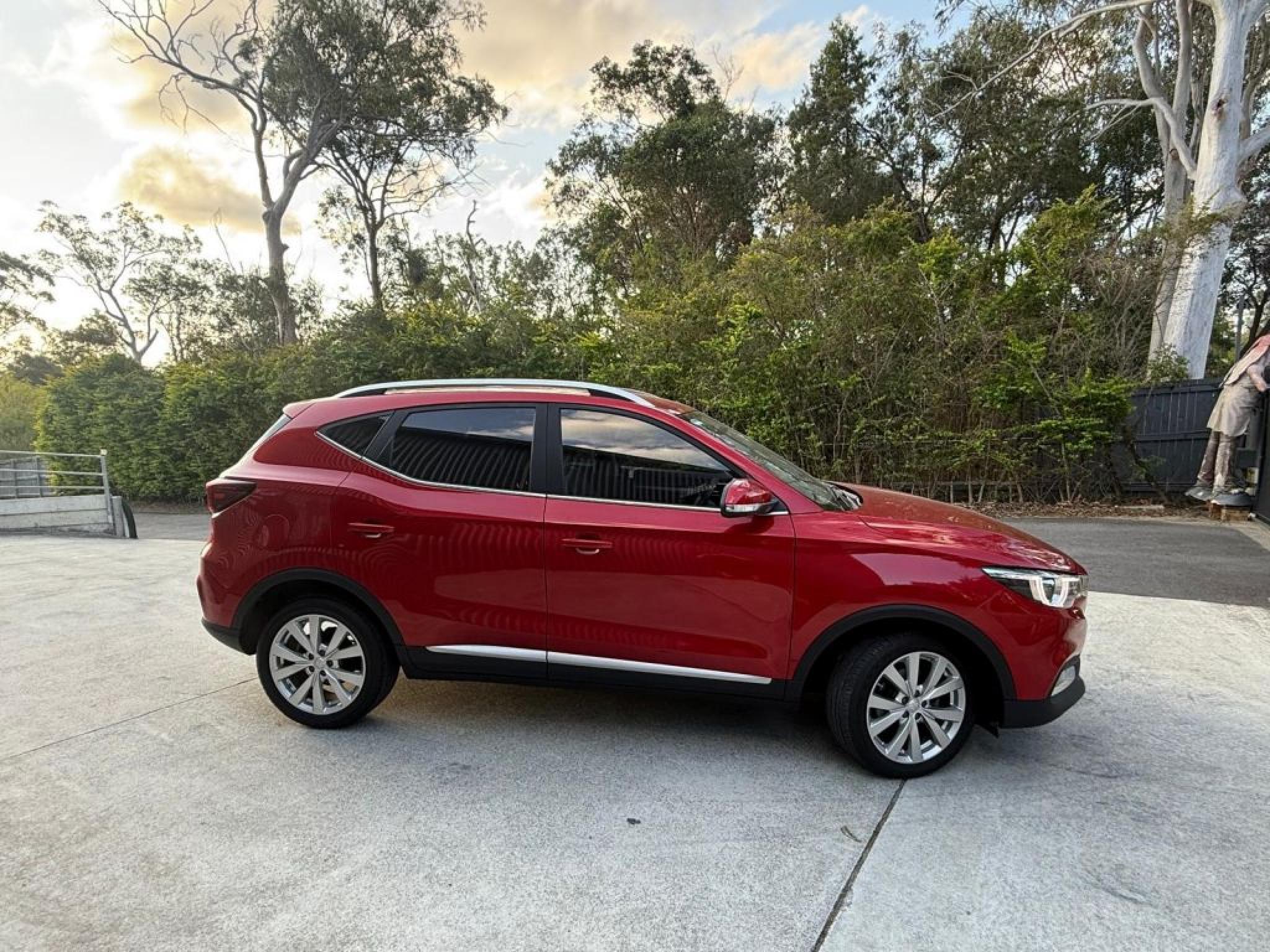 MG ZS