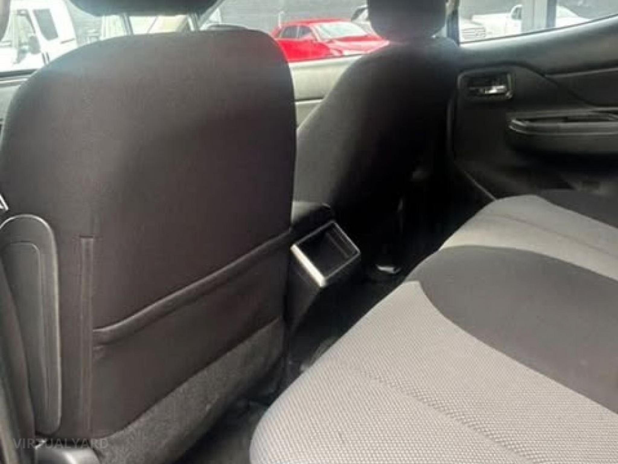 MITSUBISHI TRITON