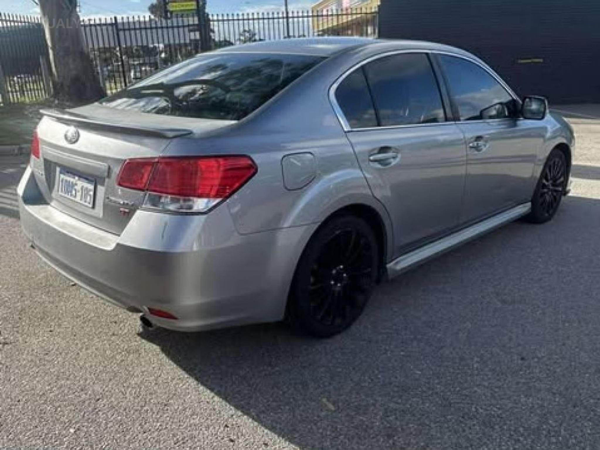 SUBARU LIBERTY