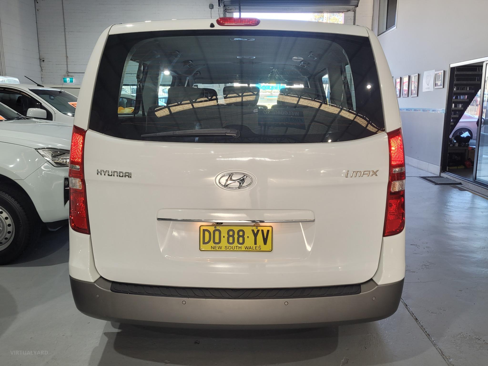 HYUNDAI iMAX