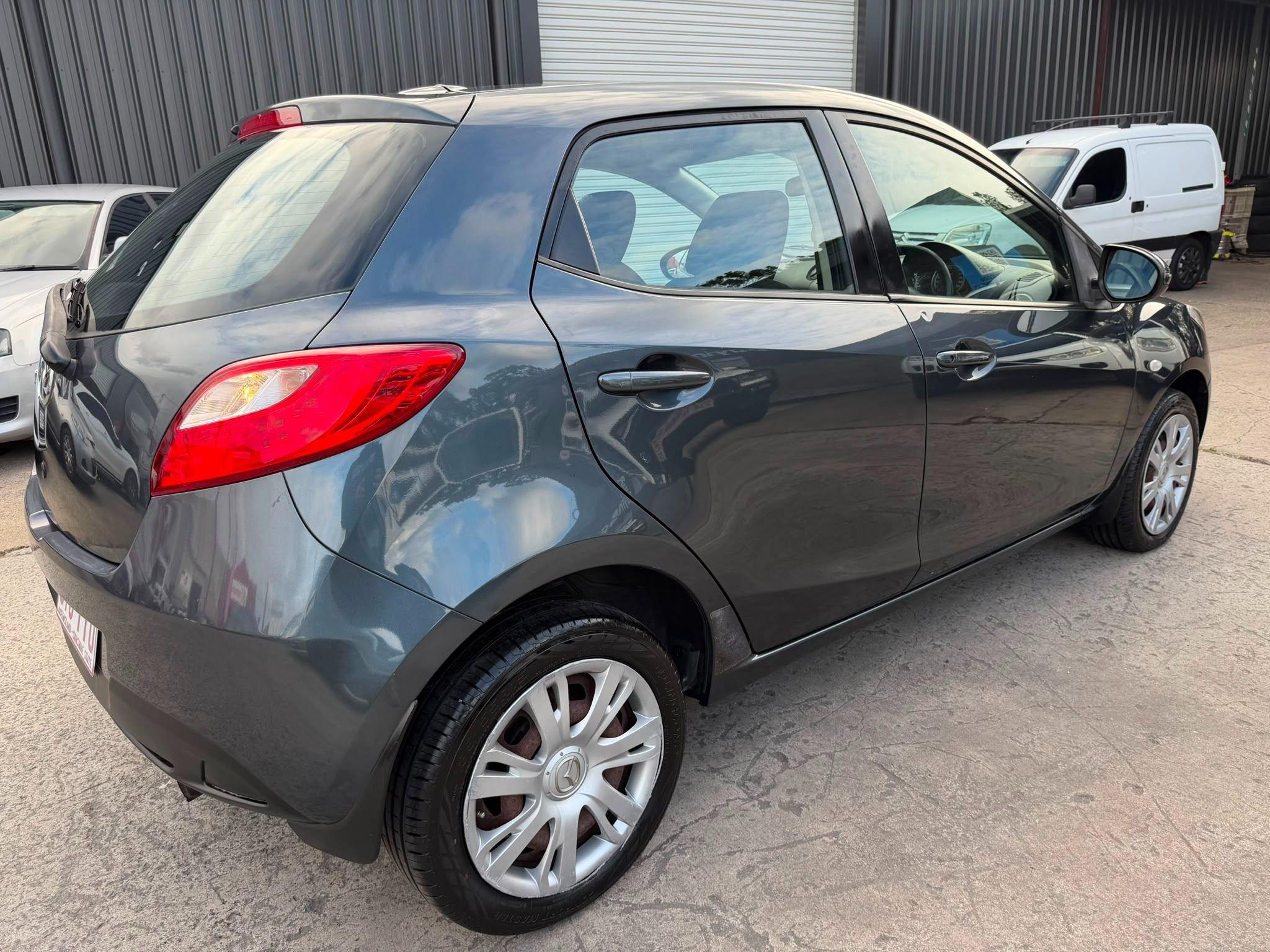 MAZDA MAZDA2