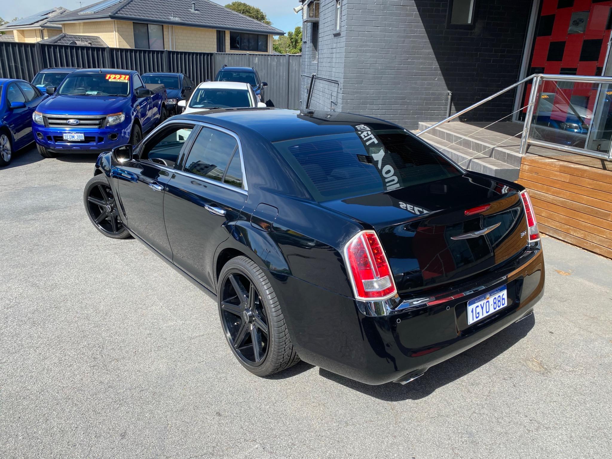 CHRYSLER 300 LX C SEDAN 4DR E-SHIFT 8SP 3.6I [MY13]
