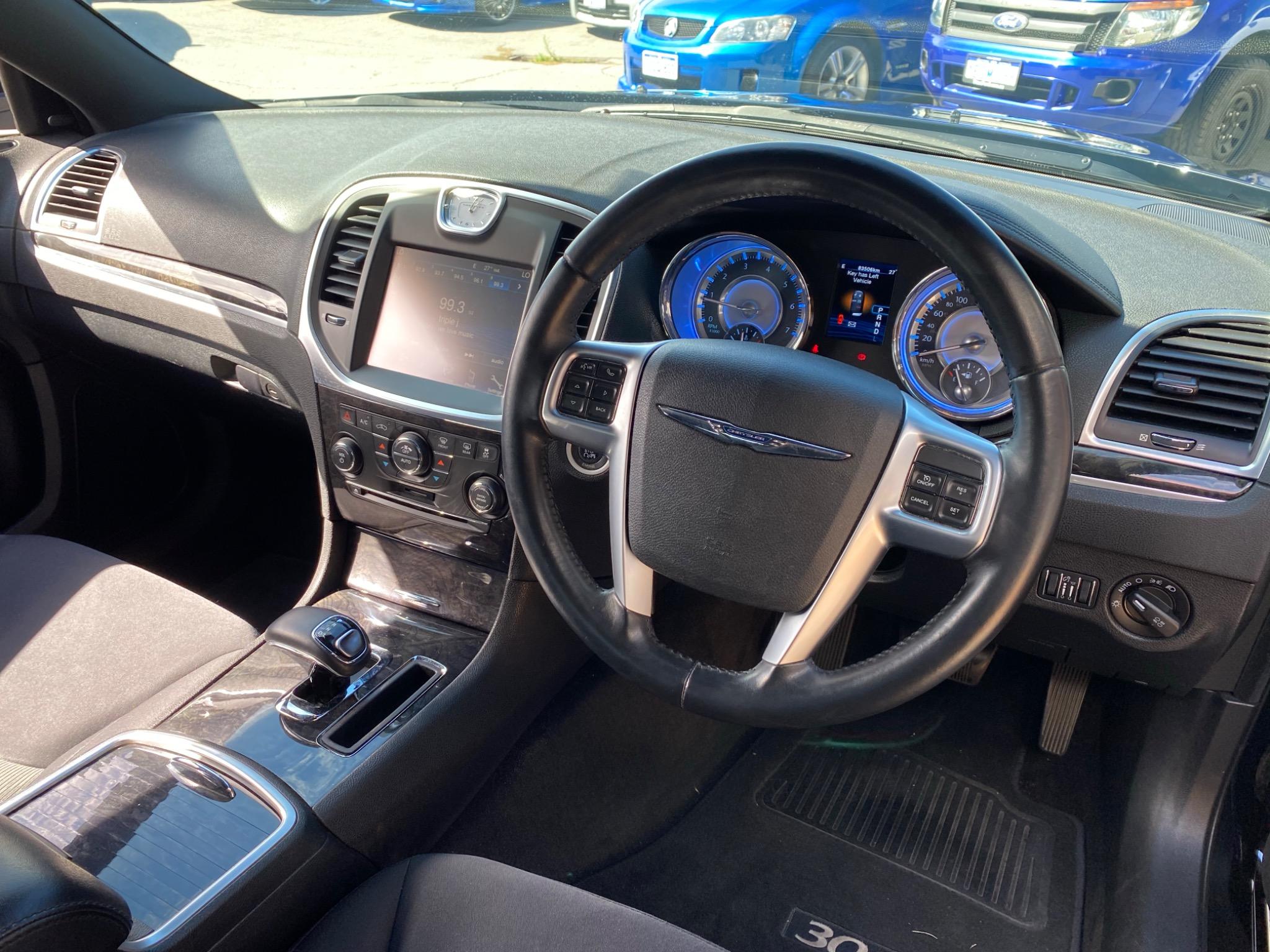 CHRYSLER 300 LX C SEDAN 4DR E-SHIFT 8SP 3.6I [MY13]
