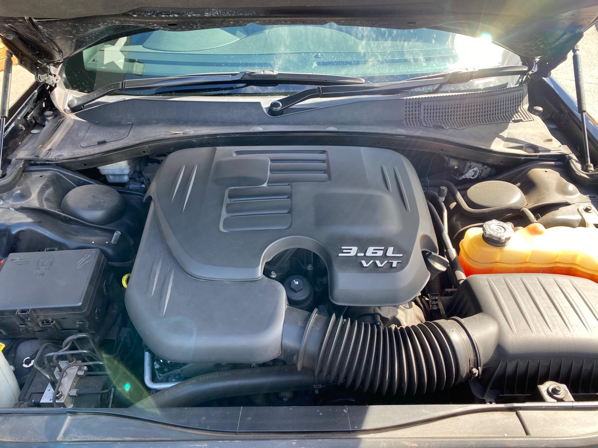CHRYSLER 300 LX C SEDAN 4DR E-SHIFT 8SP 3.6I [MY13]