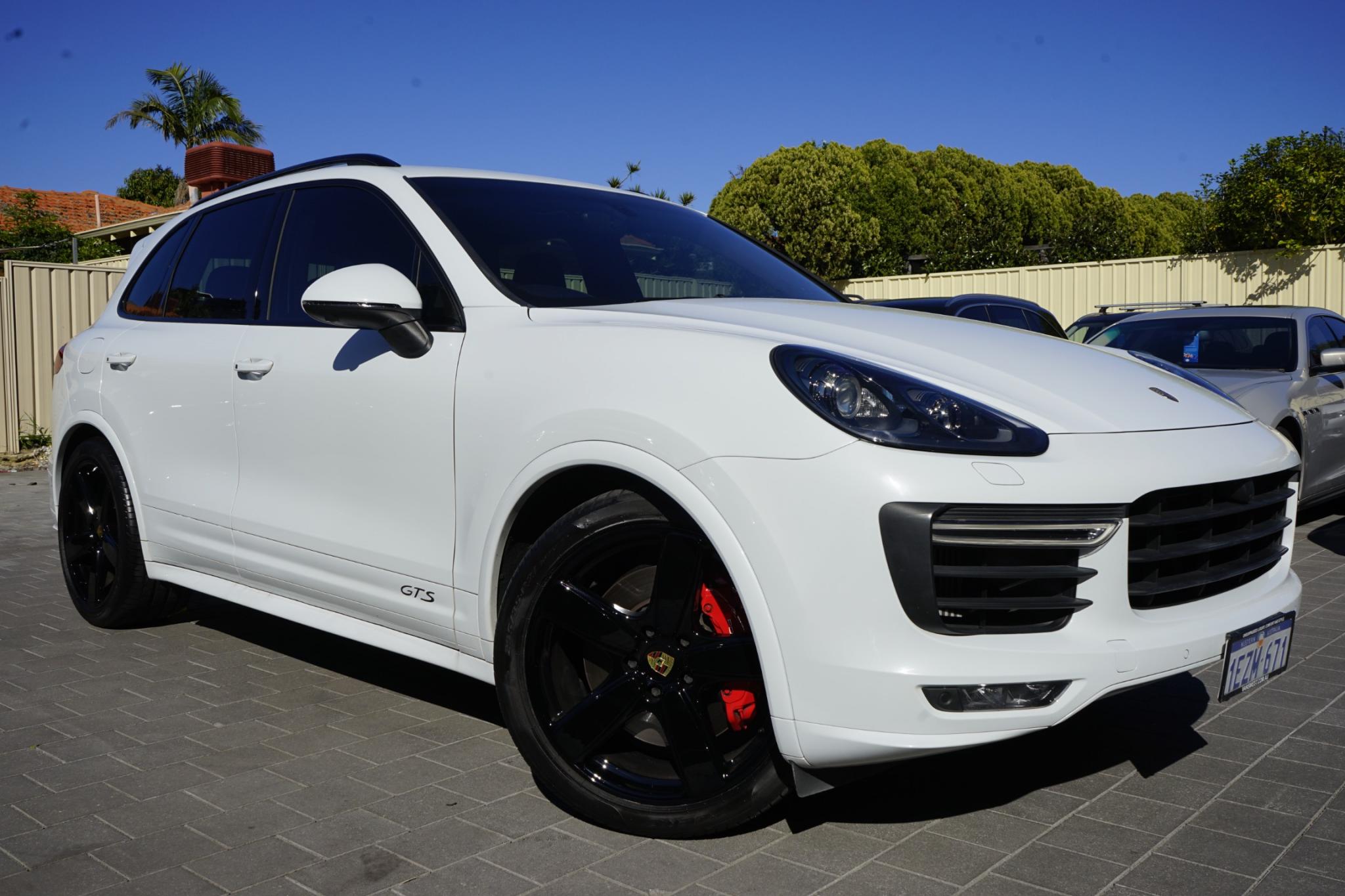 Porsche cayenne 92a